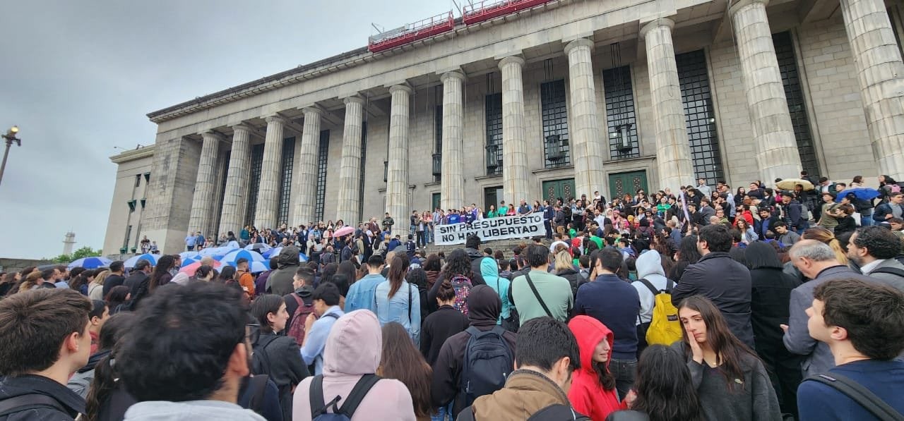 Conflicto universitario: estudiantes harán tomas de 24 a 72 horas en facultades de la UBA | Política