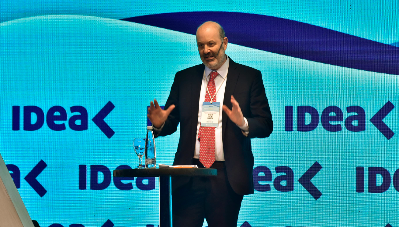 Sturzenegger ante empresarios: "No nos pidan bajar impuestos, pidan que bajemos el gasto" | Política