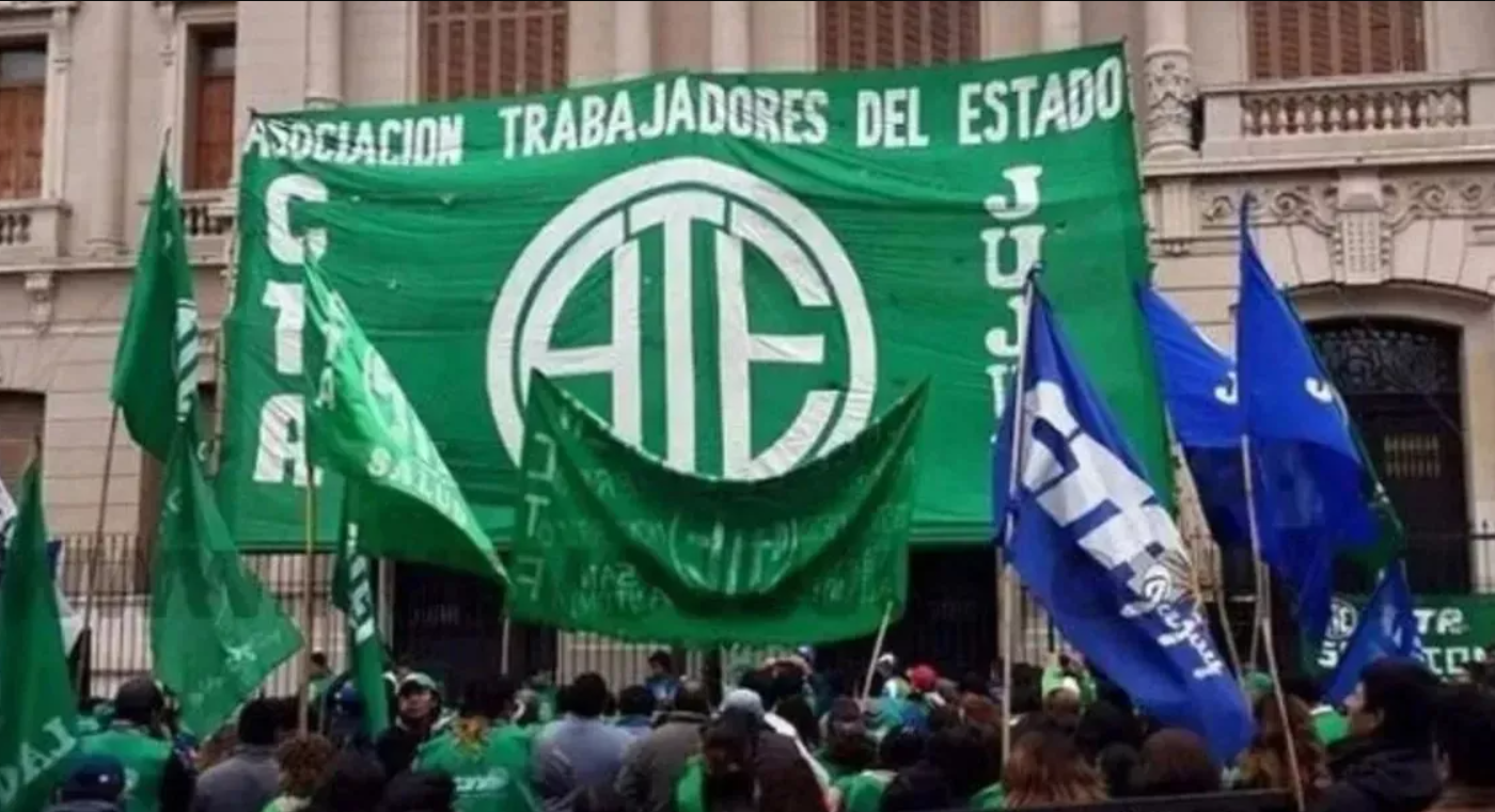 El Gobierno intimará a 10.000 empleados estatales para que se jubilen | Política