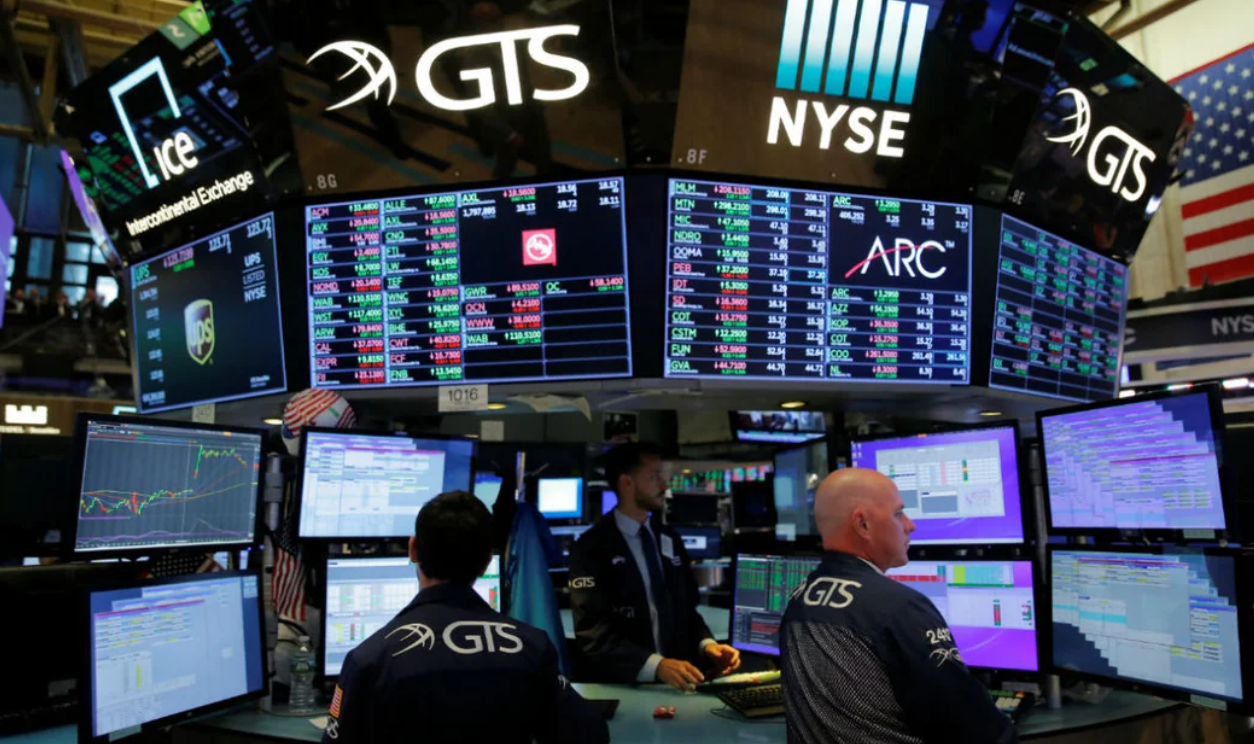 El Riesgo País cae a 893 puntos | Economía