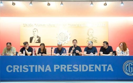 Interna en el PJ: el kirchnerismo lanzó la mesa "Cristina Presidenta" en Avellaneda | Política