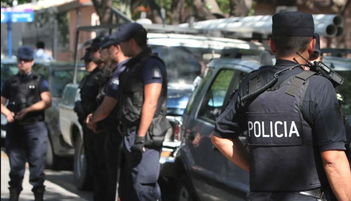 Intentó matar a su hijo discapacitado de 52 años porque "no podía cuidarlo": quedó detenida | Actualidad