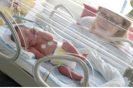 Bebés prematuros: preparan a padres y profesionales de la salud para su alta hospitalaria | Actualidad