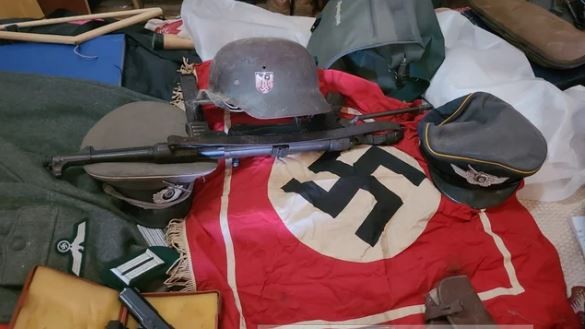 Detuvieron en Quilmes a un hombre acusado de tenencia de material y armamento nazis | Actualidad