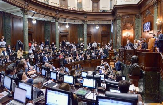 Cada legislador provincial cuesta $546 millones al año: Tucumán, CABA y la PBA en el podio de los más costosos | Política