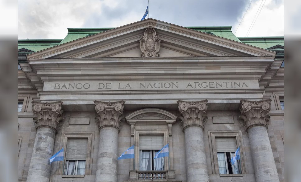 El Banco Central arrancó la semana con otra fuerte compra de divisas | Economía