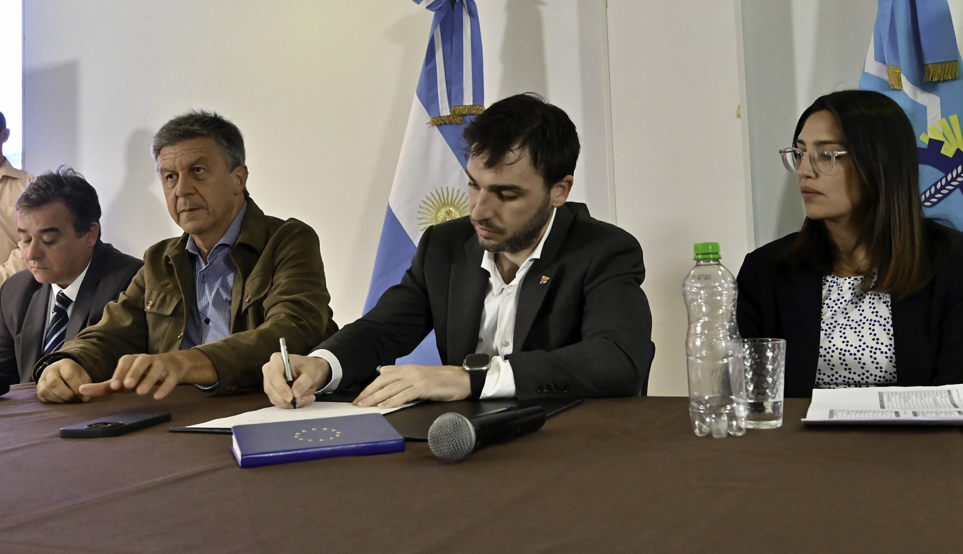 Motosierra en Chubut: Torres eliminó 168 cargos políticos y anunció limpieza de "ñoquis" | Política