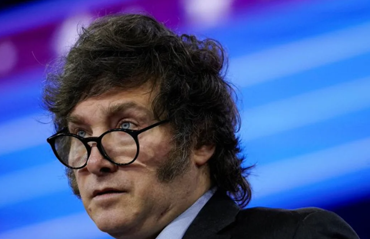 Javier Milei llegó a Montevideo para participar de la cumbre del Mercosur | Política