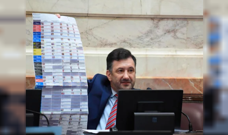 Por supuestas irregularidades en la sesión, Kueider pidió que lo restituyan como senador | Política