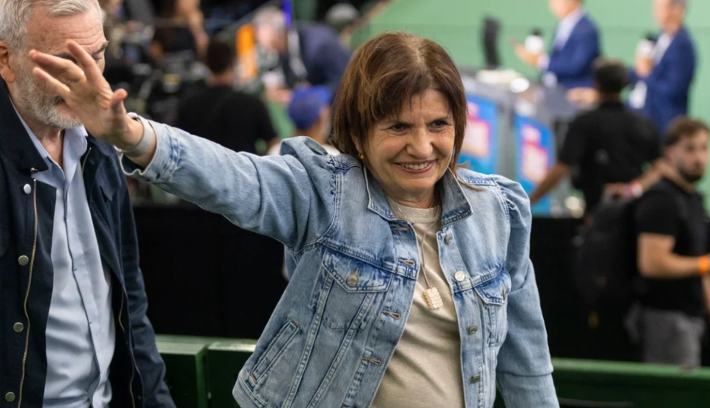Bullrich confirmó que vacacionará en Disney con sus nietos pese al pedido de austeridad de Milei | Política