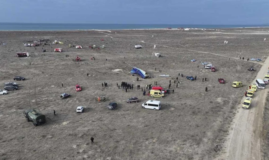 Putin ofreció disculpas al presidente de Azerbaiján por el "trágico incidente" en el espacio aéreo de Rusia | Internacionales