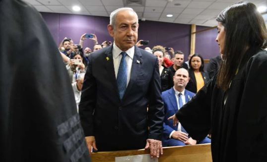 Operan a Netanyahu de la próstata | Internacionales