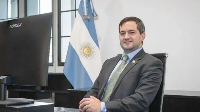 Desplazamiento en la UIF: rechazan el pedido de renuncia de funcionarios designados en organismos autónomos | Política