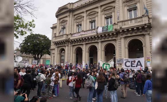 El Gobierno intervino el Hospital Bonaparte | Actualidad