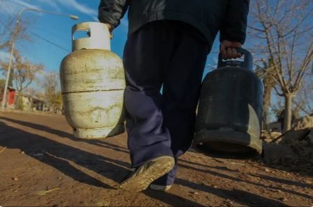 El Gobierno desreguló el mercado del gas licuado y modificó el Programa Hogar | Economía