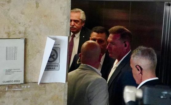 Alberto Fernández: "No es casual que el abogado de Fabiola haya salido a defender la estafa de Milei" | Política