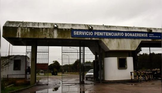 Mar del Plata: Le tiró una "molotov" a la camioneta donde estaba su familia y fue detenido | Actualidad