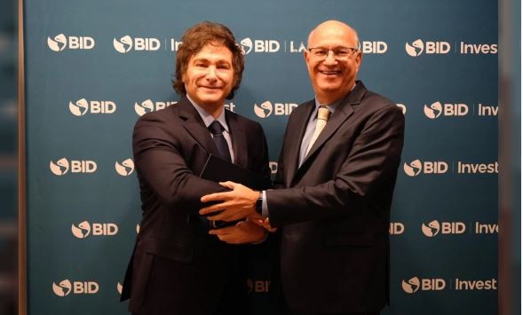 Milei trae de Estados Unidos la promesa de financiamiento por US$ 1.000 millones | Economía