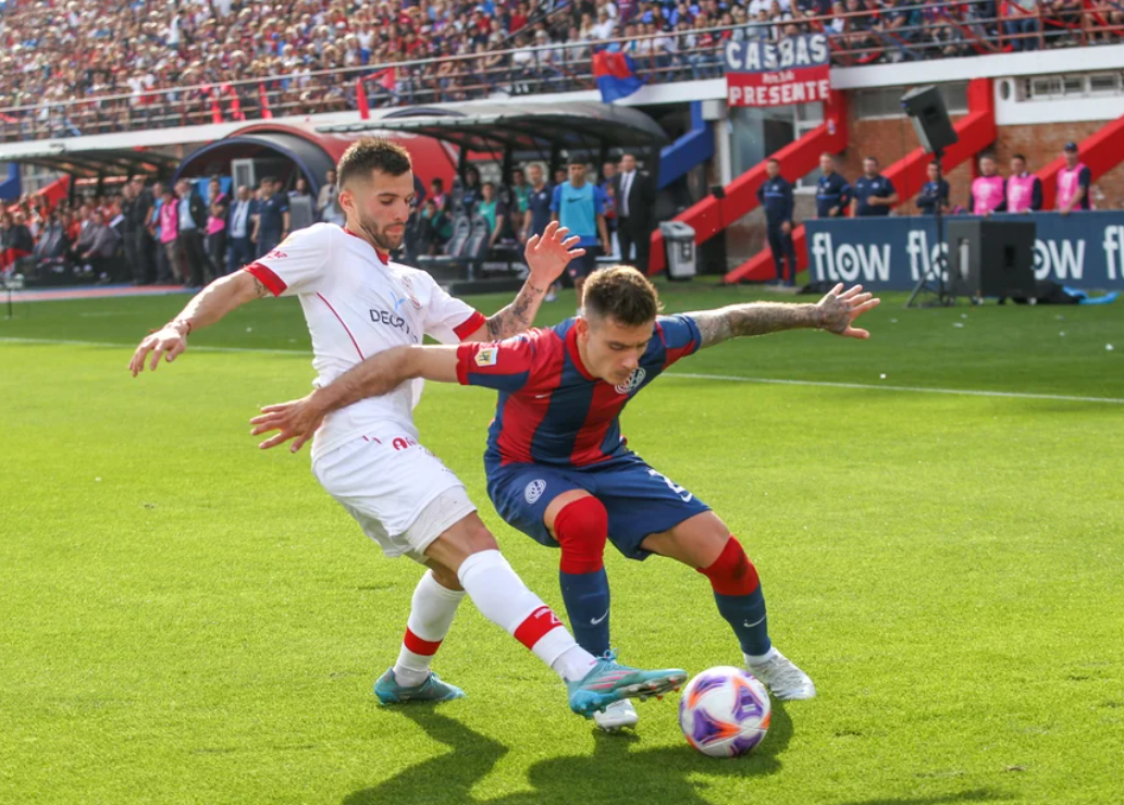 San Lorenzo busca mantener el liderazgo ante un Huracán en alza en una nueva edición del clásico | Deportes