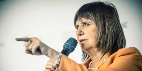 Patricia Bullrich arremetió contra Axel Kicillof: "Tu inutilidad está costando vidas" | Política