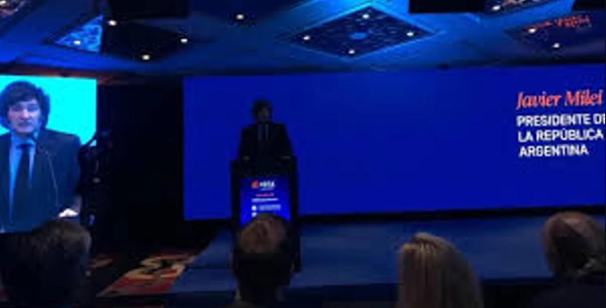 Qué es la fotofobia, el síntoma que reveló sufrir Javier Milei | Política