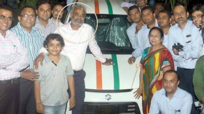 India: un empresario le regaló 1260 autos y 400 departamentos a sus empleados | Curiosidades