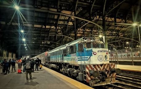 Sale el segundo tren solidario a Bahía Blanca | Actualidad