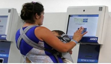 Cómo queda el monto de la AUH en el mes de abril | Economía