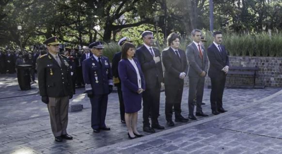Jorge Macri contra la motosierra en la Ciudad: "Se puede llevar puesto la educación y los hospitales públicos" | Política