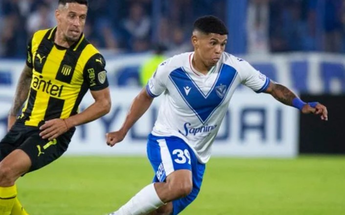 Agónico triunfo de Vélez ante Peñarol en su debut en la Copa Libertadores | Deportes