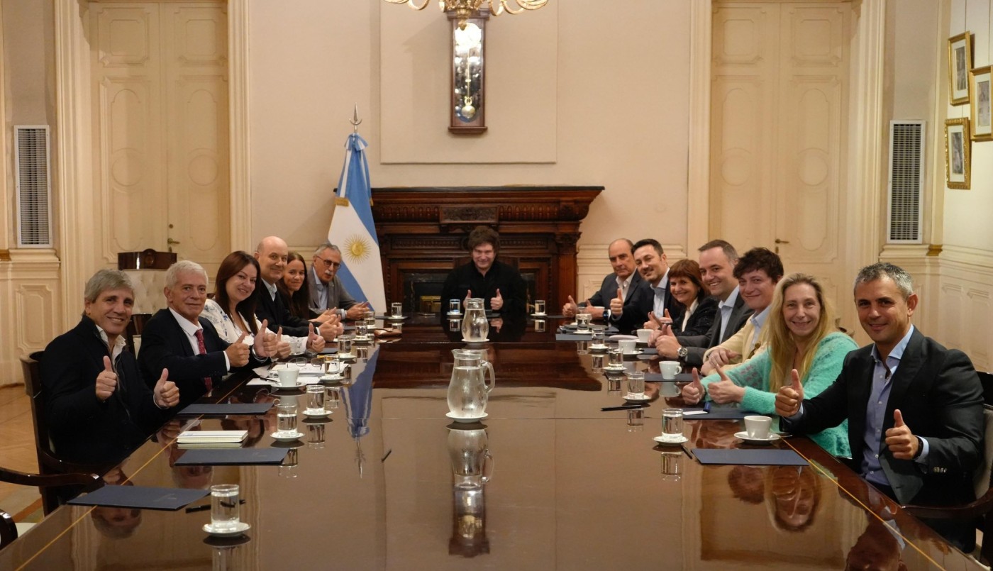 Milei encabezó una reunión de Gabinete en plena jornada de paro nacional | Política