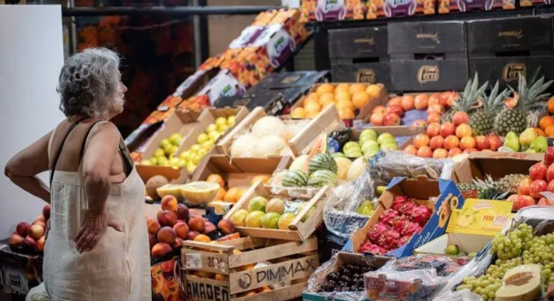 Tras la fuerte suba de alimentos, el INDEC dará a conocer hoy la inflación de marzo | Economía