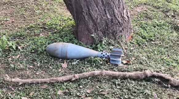 Encontraron un proyectil de mortero en medio de un basural en Córdoba | Actualidad