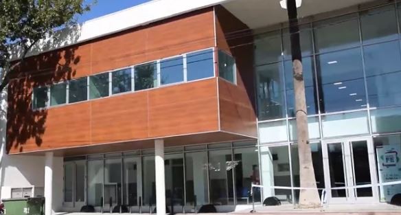 "Olvidaron sacar el electrobisturí": una madre y su beba recién nacida sufrieron quemaduras en una cesárea | Actualidad