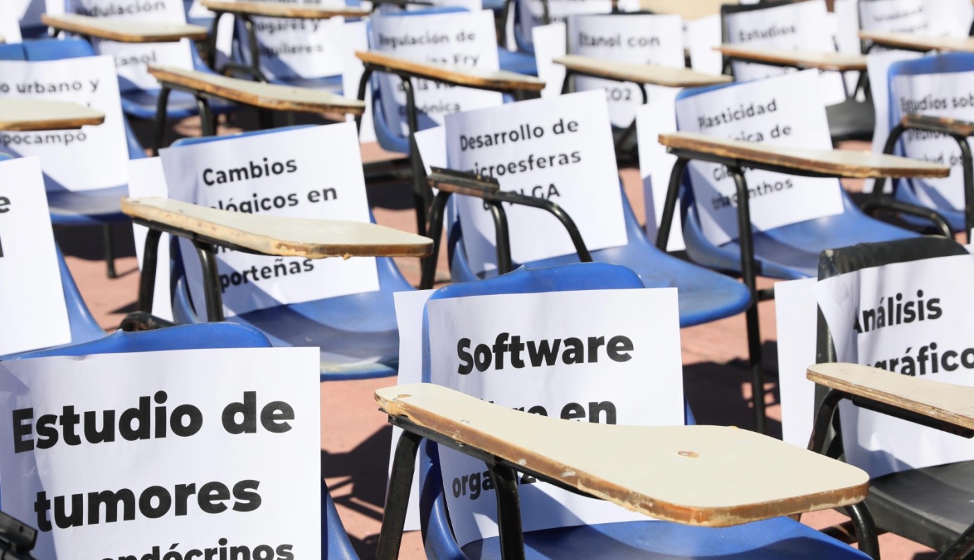 La FUBA realizó una jornada de protesta para defender las becas de investigación para estudiantes | Actualidad