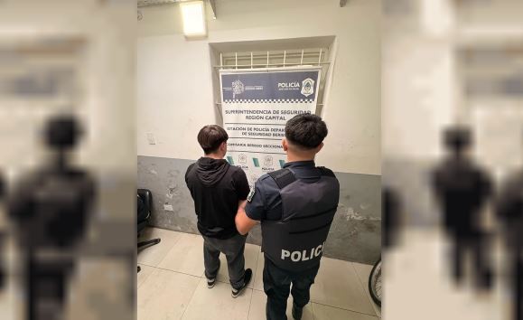 Una camioneta atropelló a un niño de 11 años en Berisso y se dio a la fuga | Actualidad