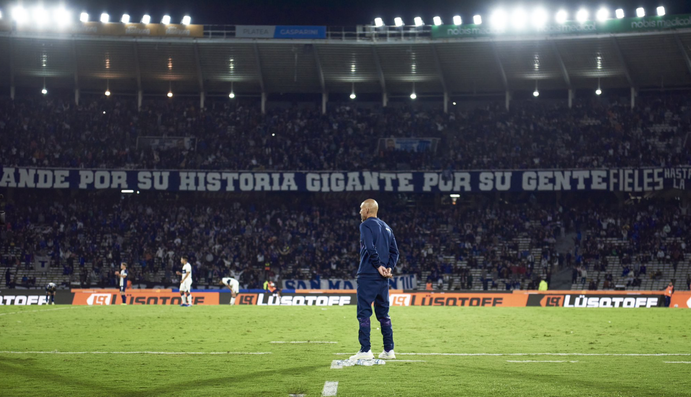 El “Cholo” Guiñazú renunció como DT de Talleres tras la derrota ante Instituto | Deportes