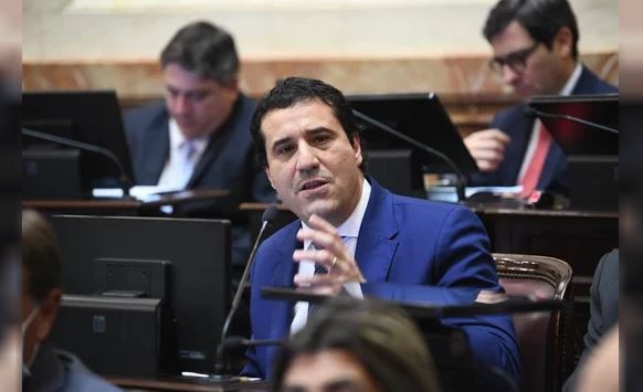 Senado: piden elevar las penas para quienes ejerzan violencia contra docentes y trabajadores de la salud | Política