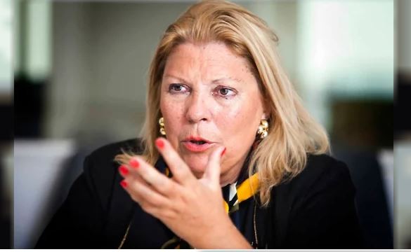 "Vas a terminar preso": el mensaje de Elisa Carrió a Luis Caputo por la crisis en el Garrahan | Política