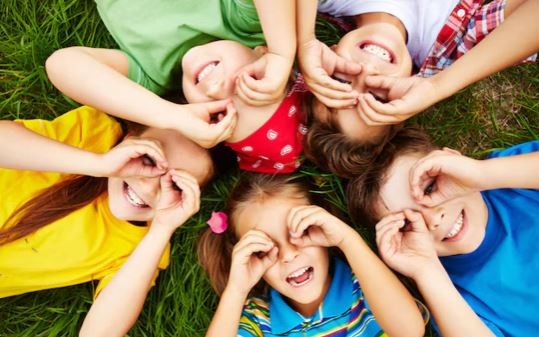 Día de las Infancias: advierten que un tercio de los chicos en Argentina crece sin estímulos sociales | Actualidad