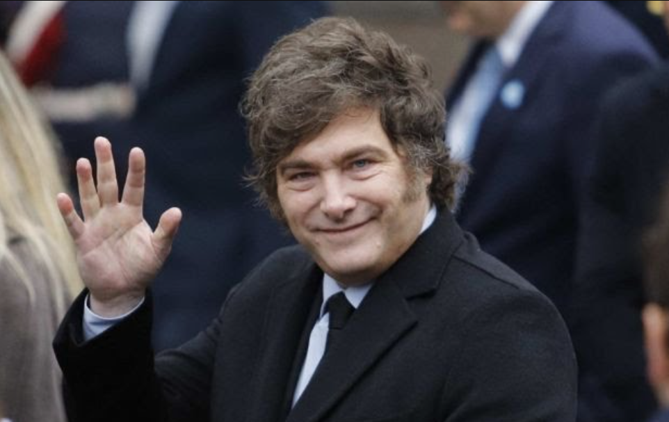 Milei llegó a Roma y hoy se reunirá con Meloni: mañana se encontrará con el Papa | Política