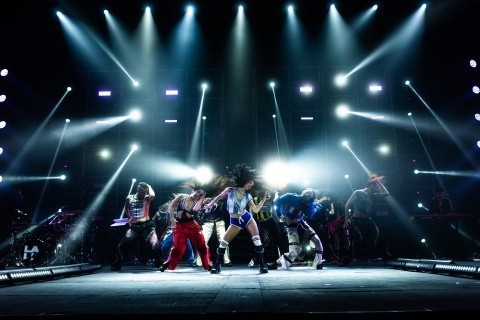 A días del show de Lali en Rosario, fans ya acampan para conseguir los mejores lugares | Espectáculos