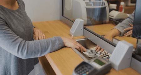 Bancarios acuerdan aumento salarial en línea con la inflación y el básico supera $1.850.000 | Economía