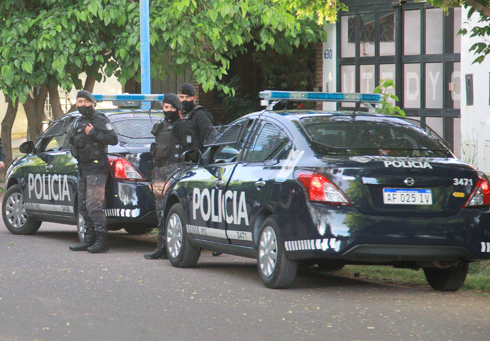 Lo denunciaron por abuso y se suicidó frente a la Policía cuando iba a ser detenido | Actualidad