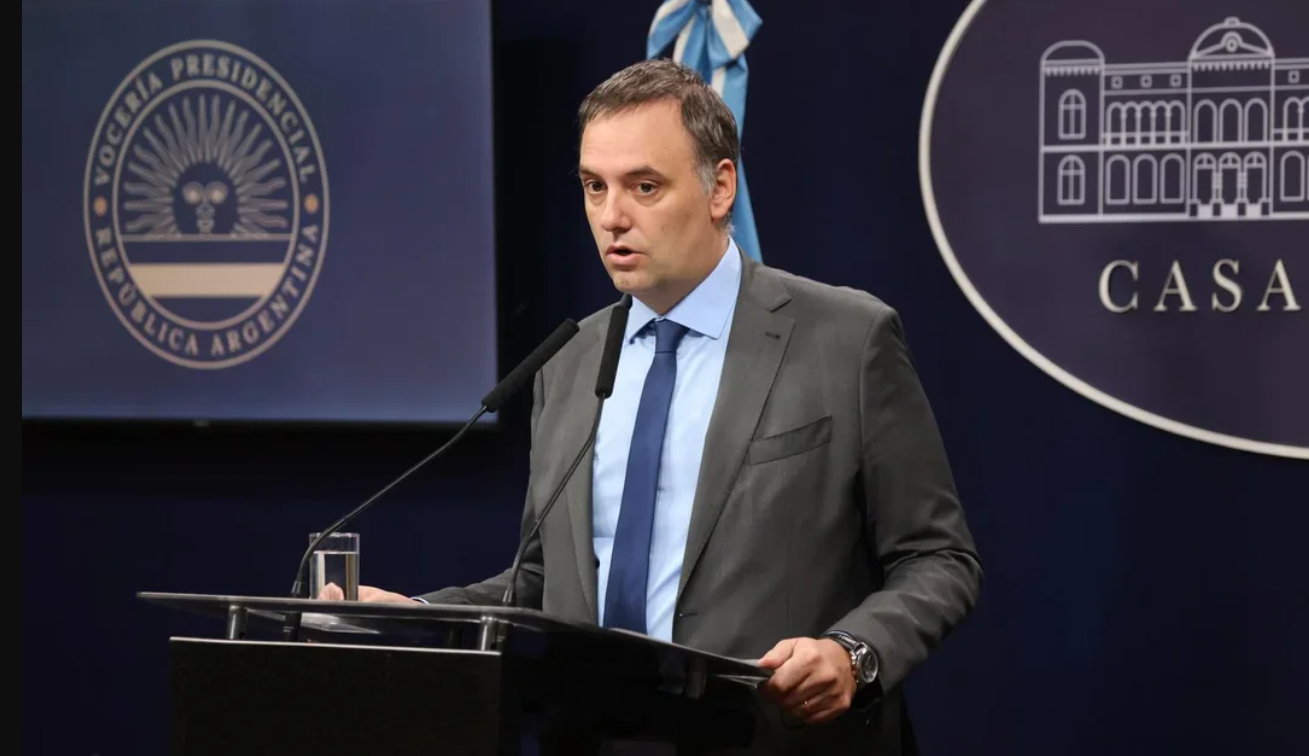 Eliminaron por decreto el Día del Empleado Público | Política