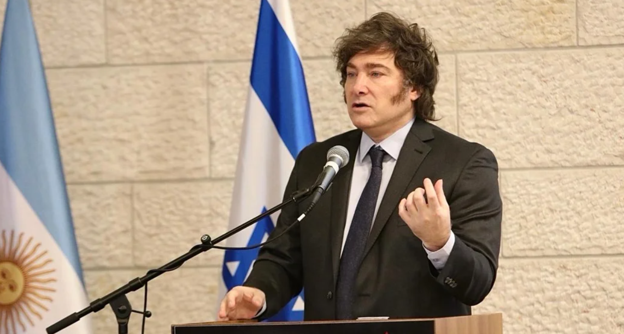 A través de un decreto, Milei eliminó el día no laborable del "Trabajador del Estado" | Política