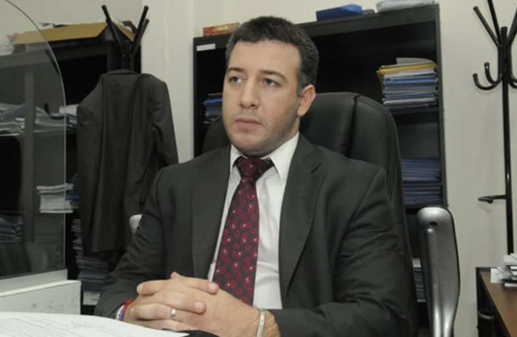 Un ex fiscal espió a su ex pareja durante casi un año y fue condenado | Actualidad