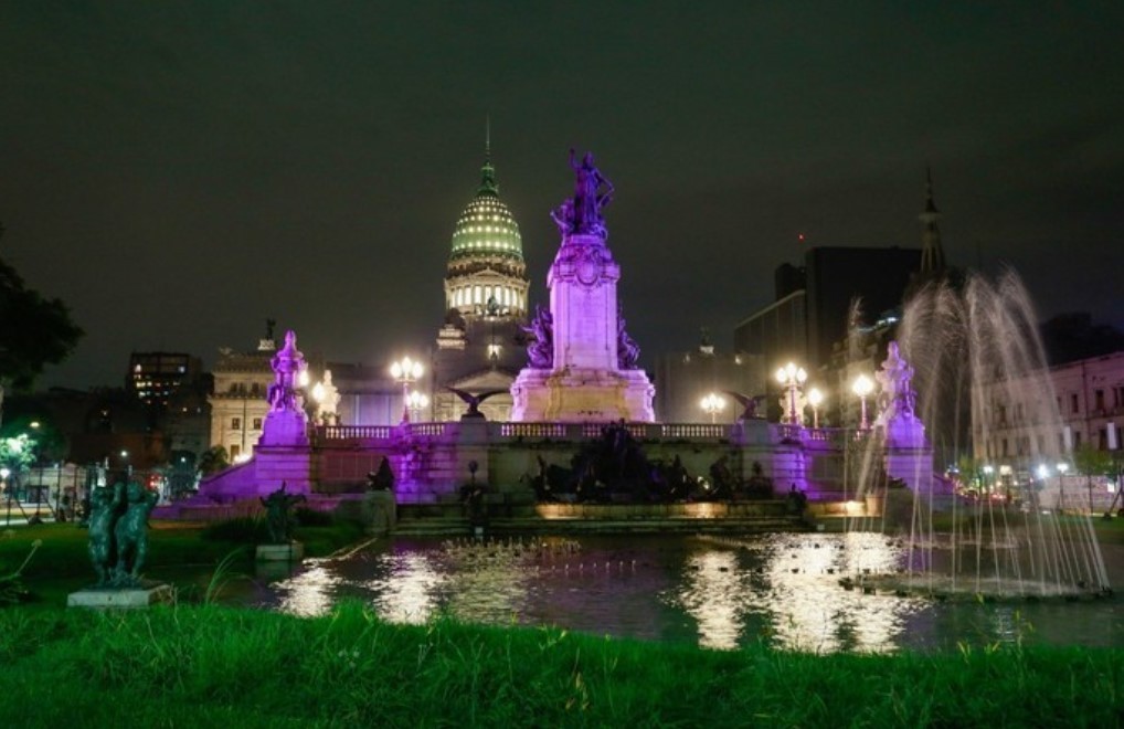 Este viernes la Ciudad se ilumina de violeta por la donación de órganos | Actualidad