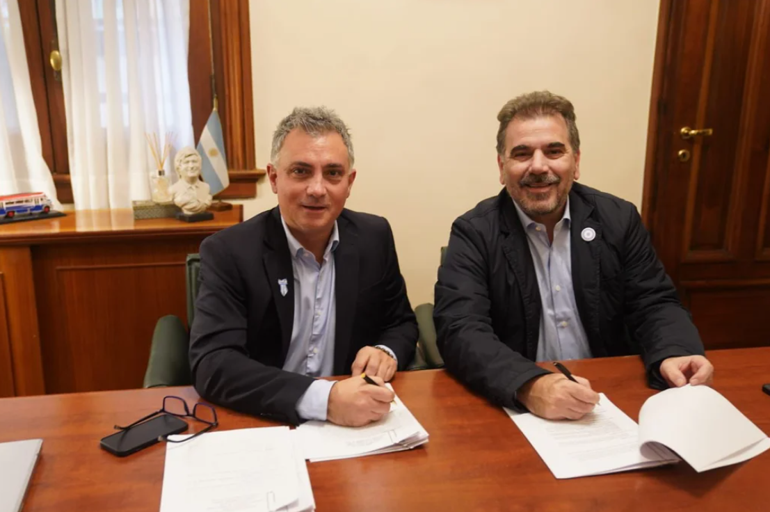 La Libertad Avanza y el PRO formalizaron la alianza electoral en la provincia de Buenos Aires | Política