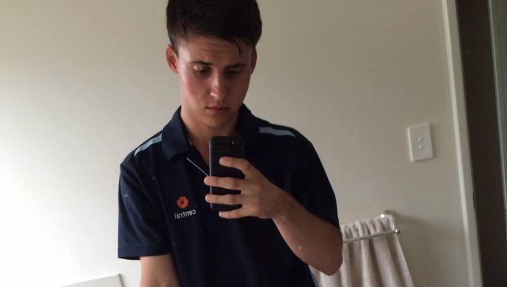 Un joven busca amigos a través de internet porque fue marginado tras sufrir leucemia | Curiosidades